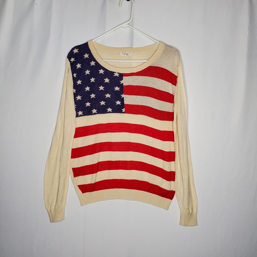 First Issue American Flag Sweater Jr Large Cream Patriotic Stars Stripes Knit